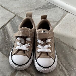 Toddler Converse size 7